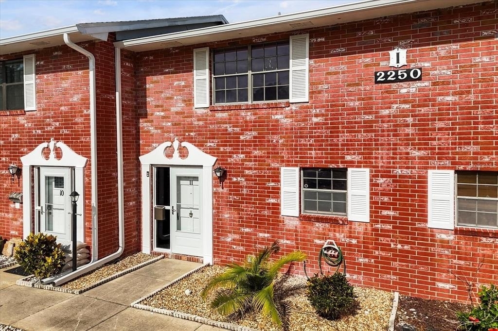 2250 S Palmetto Avenue - Photo 1