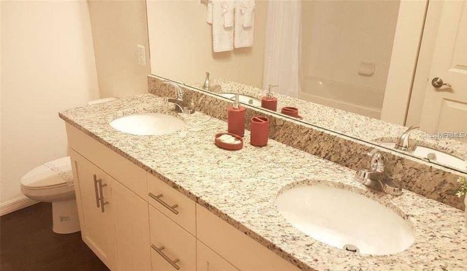 9004 Shine Drive - Photo 7