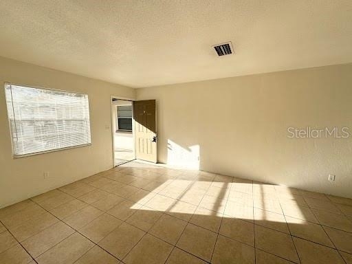 1221 Kennedy Road - Photo 3