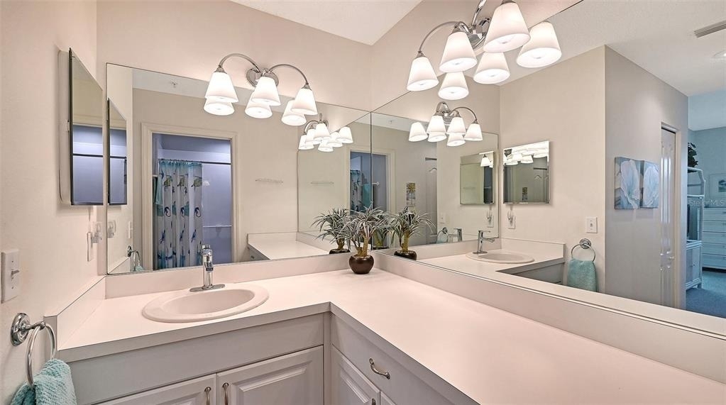 8750 Olde Hickory Avenue - Photo 22