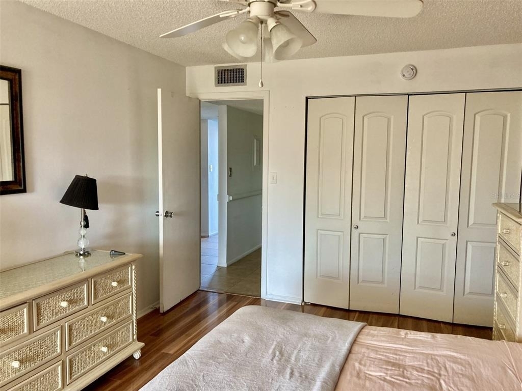 304 47th Avenue Drive W - Photo 0