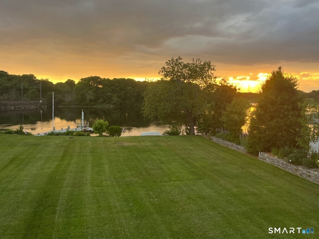 201 Seneca Drive - Photo 1