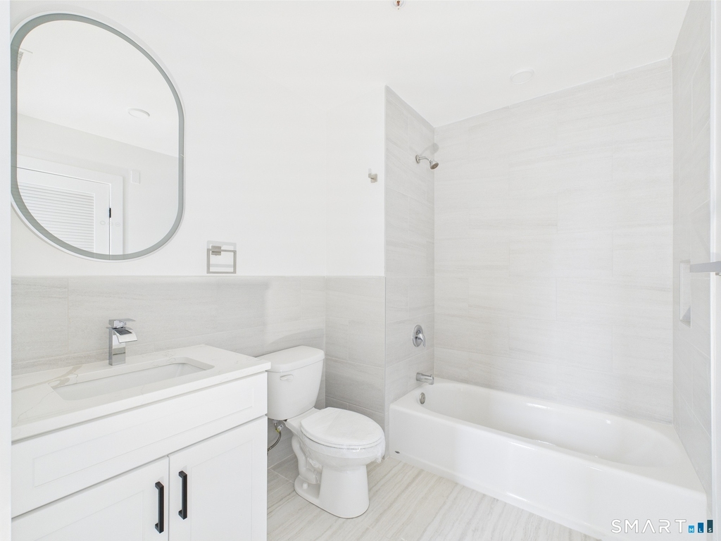 165 Richards Street - Photo 5