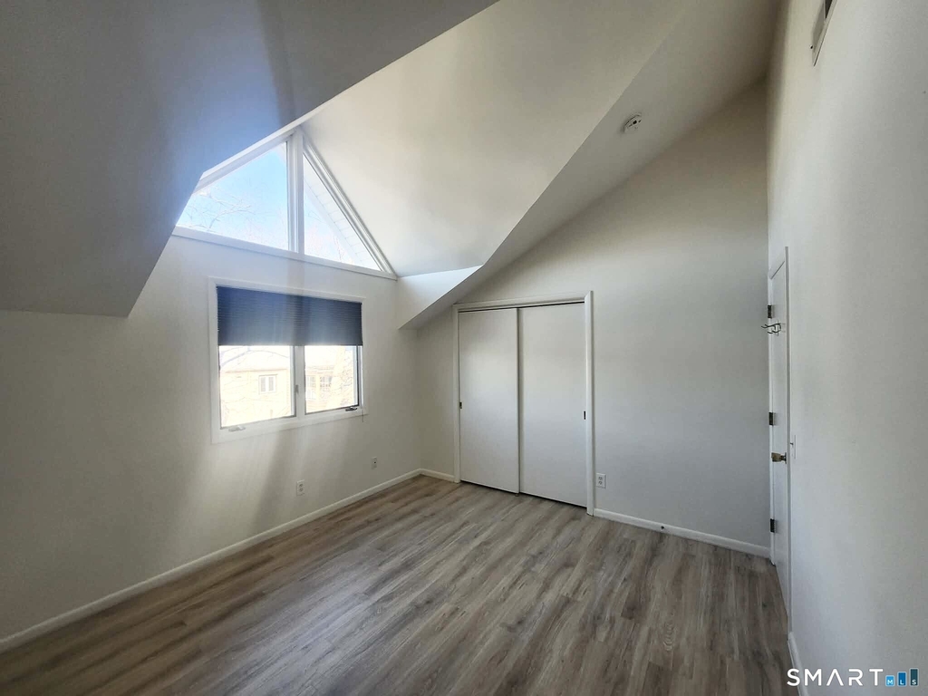25 Cottage Street - Photo 4