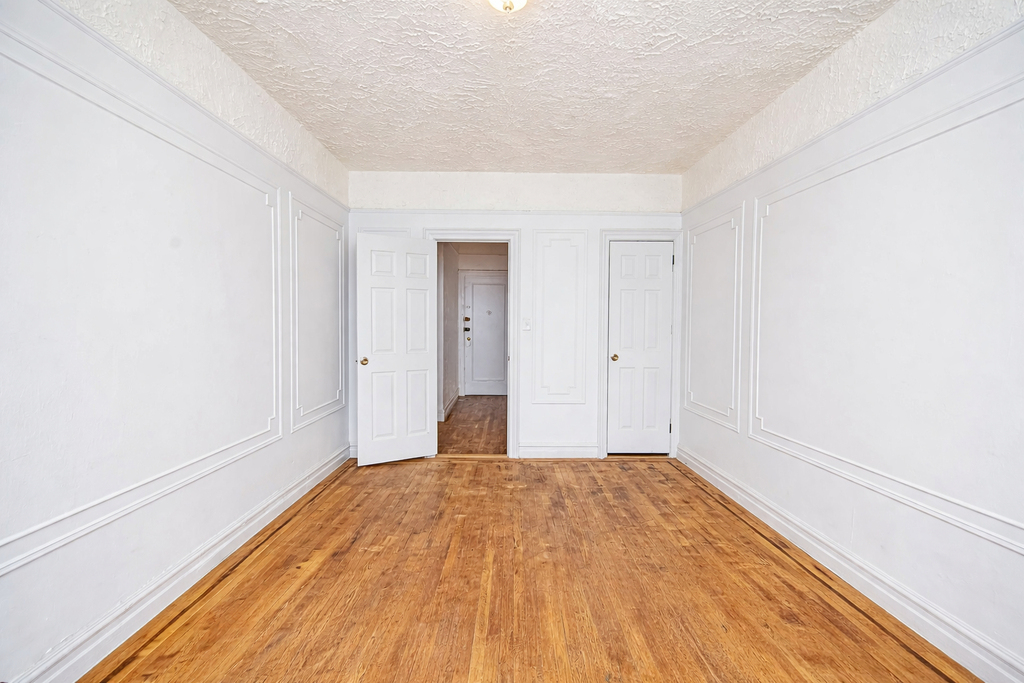 92 East 53rd Street - Photo 9