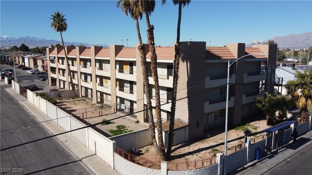 3125 N Pecos Road - Photo 18