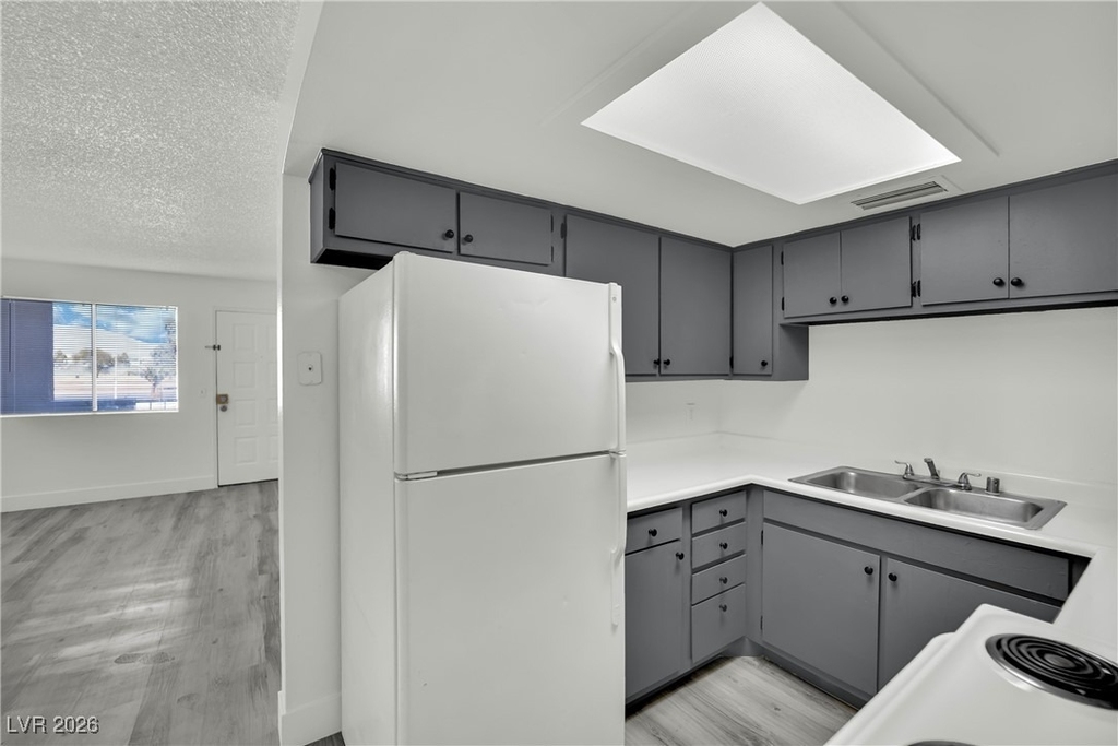 3125 N Pecos Road - Photo 5