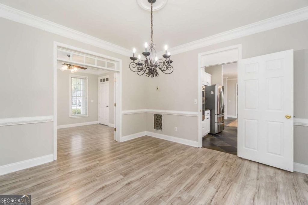 6710 Timber Cove Point - Photo 9