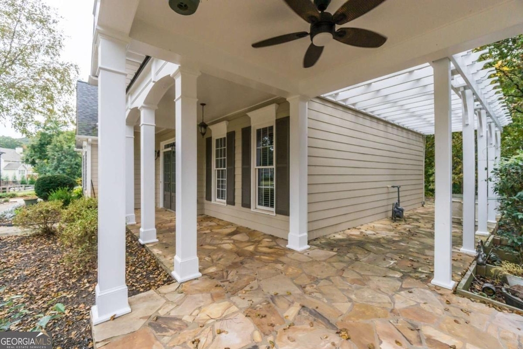 6710 Timber Cove Point - Photo 2