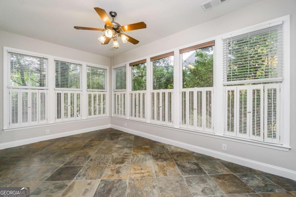 6710 Timber Cove Point - Photo 22