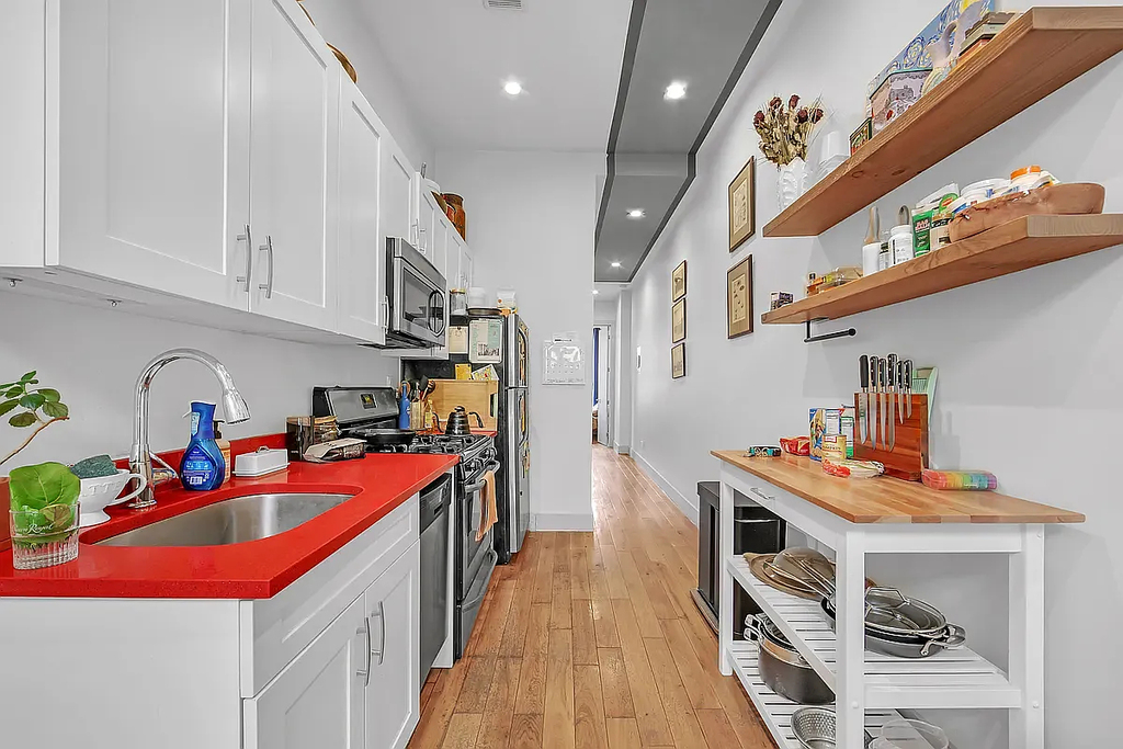 360 Central Avenue - Photo 7