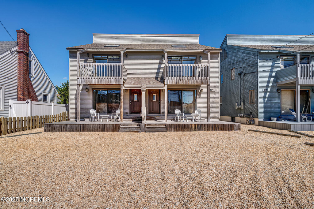21 Brown Avenue - Photo 1