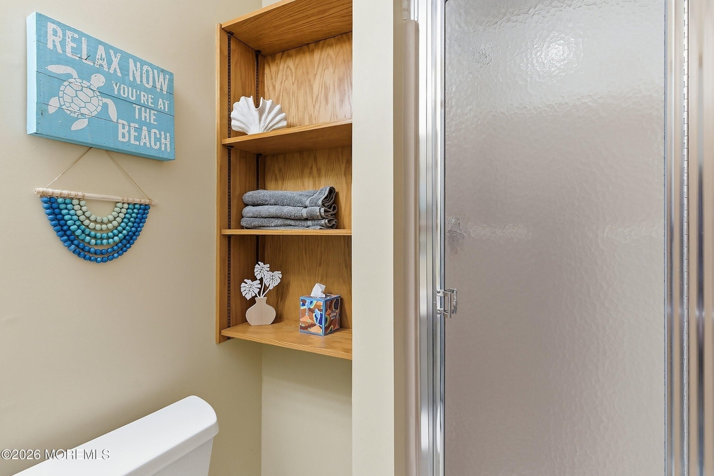 21 Brown Avenue - Photo 8