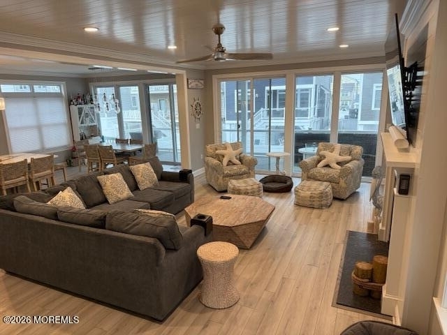 13 8th Avenue - Photo 8
