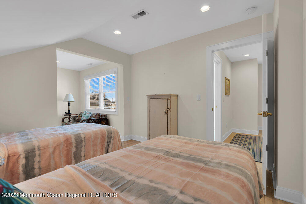 303 B Street - Photo 41