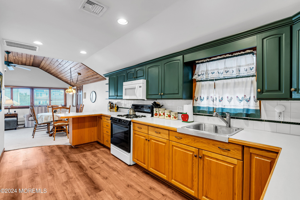 50 1st Avenue - Photo 5