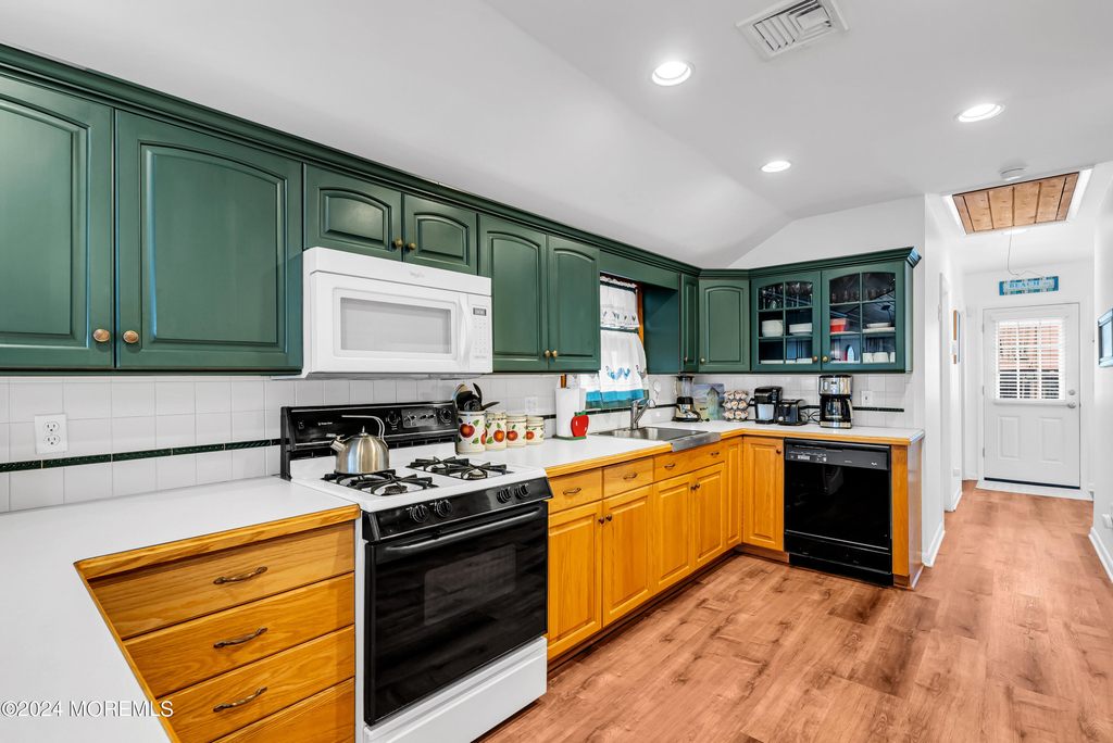 50 1st Avenue - Photo 6