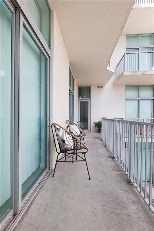 2100 Van Buren Street - Photo 22