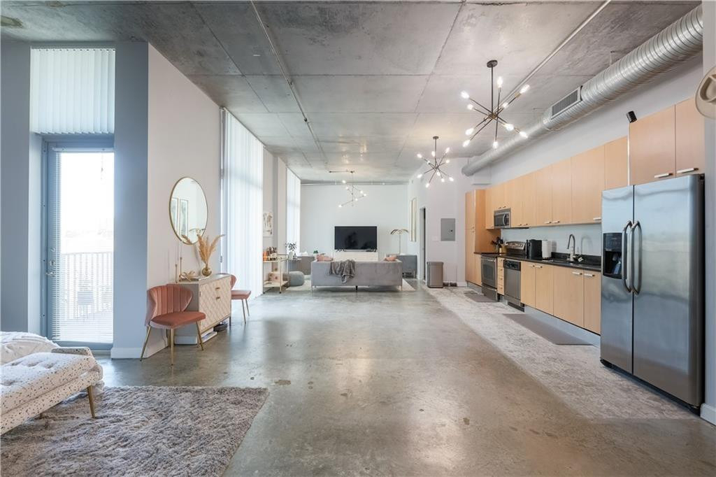 2100 Van Buren Street - Photo 0