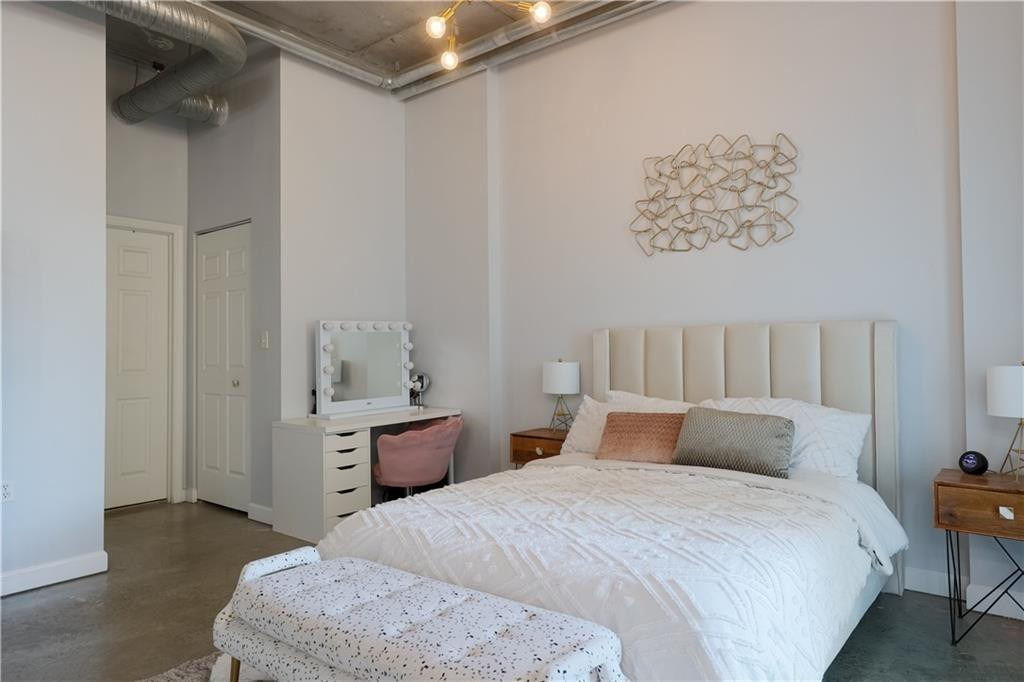 2100 Van Buren Street - Photo 11