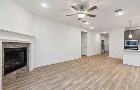 1321 Trailblazer Way - Photo 4