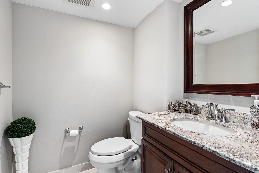 3850 Galt Ocean Drive - Photo 10
