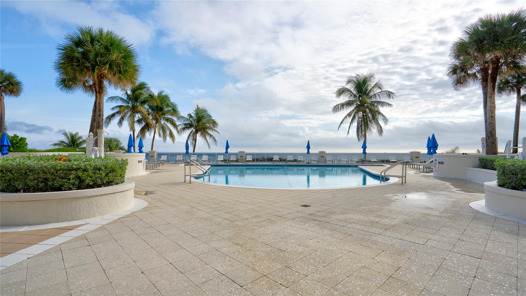 4240 Galt Ocean Drive - Photo 38