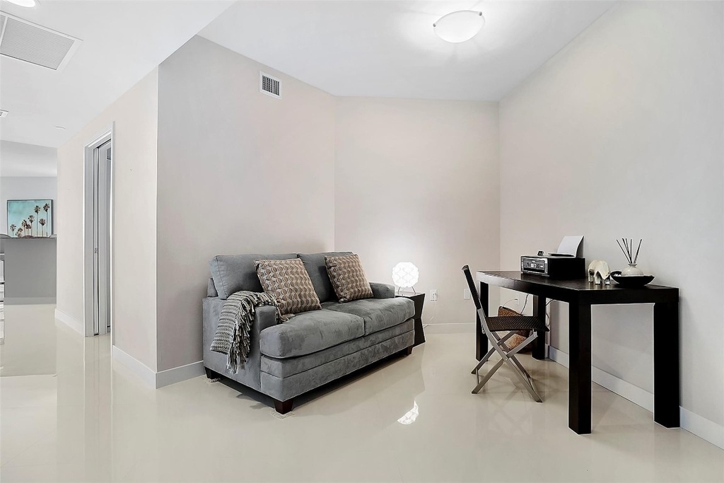 2831 N Ocean Boulevard - Photo 12