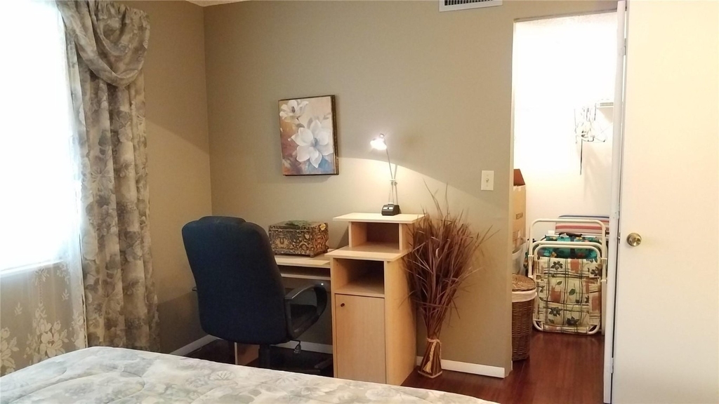 121 Se 3rd Avenue - Photo 3
