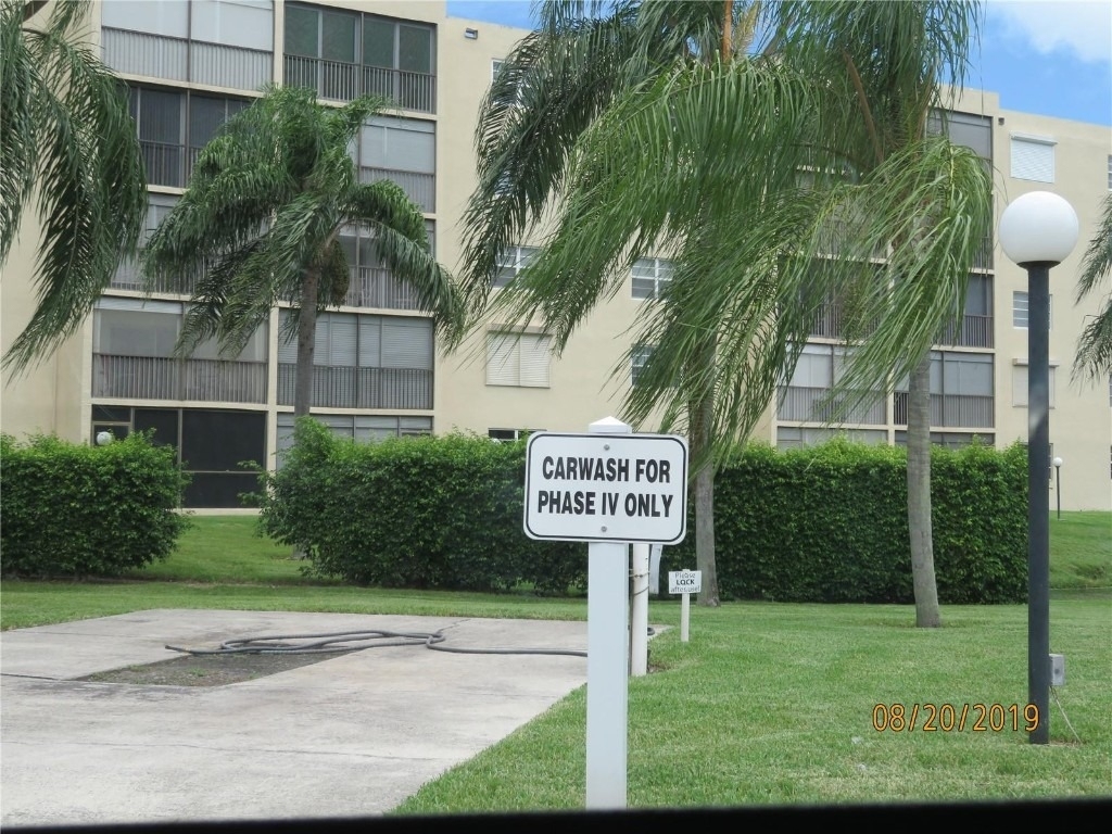 121 Se 3rd Avenue - Photo 7