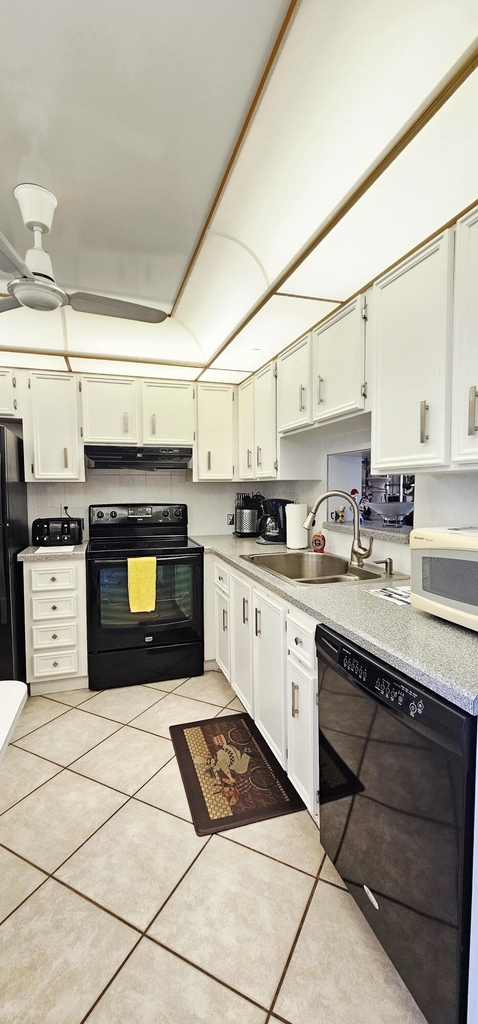 121 Se 3rd Avenue - Photo 12