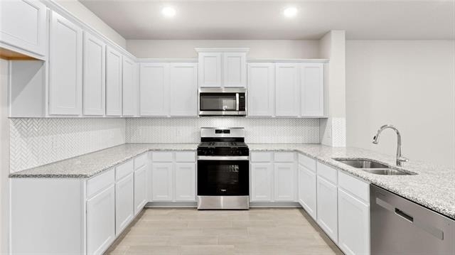 3716 Paradise Way - Photo 2