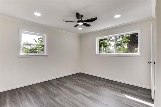 258 Somerset Terrace - Photo 18