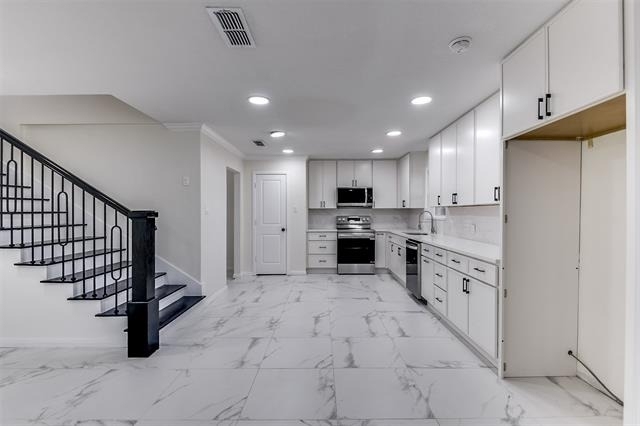 258 Somerset Terrace - Photo 12