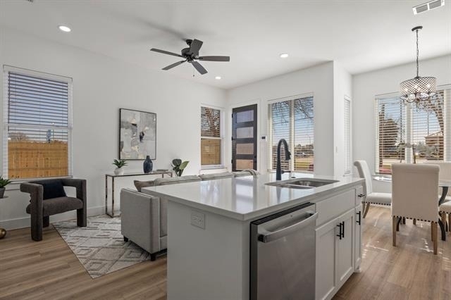 172 W 17th Street - Photo 12