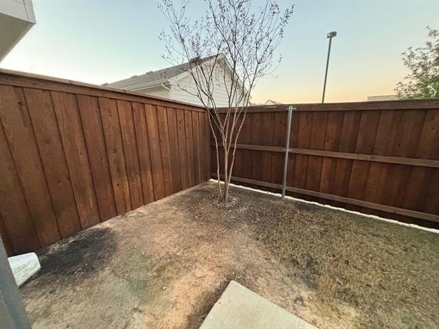 825 W Mayfield Road - Photo 17