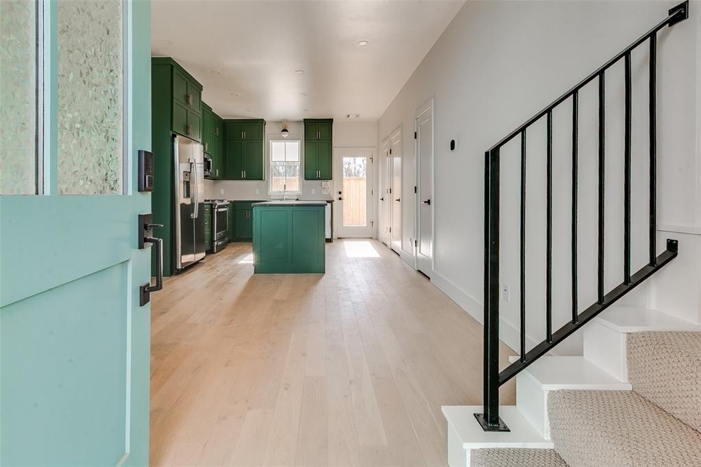1056 Hangar Drive - Photo 5