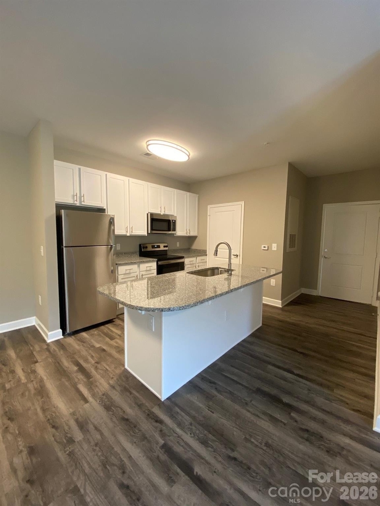 90 Riverside Drive - Photo 14