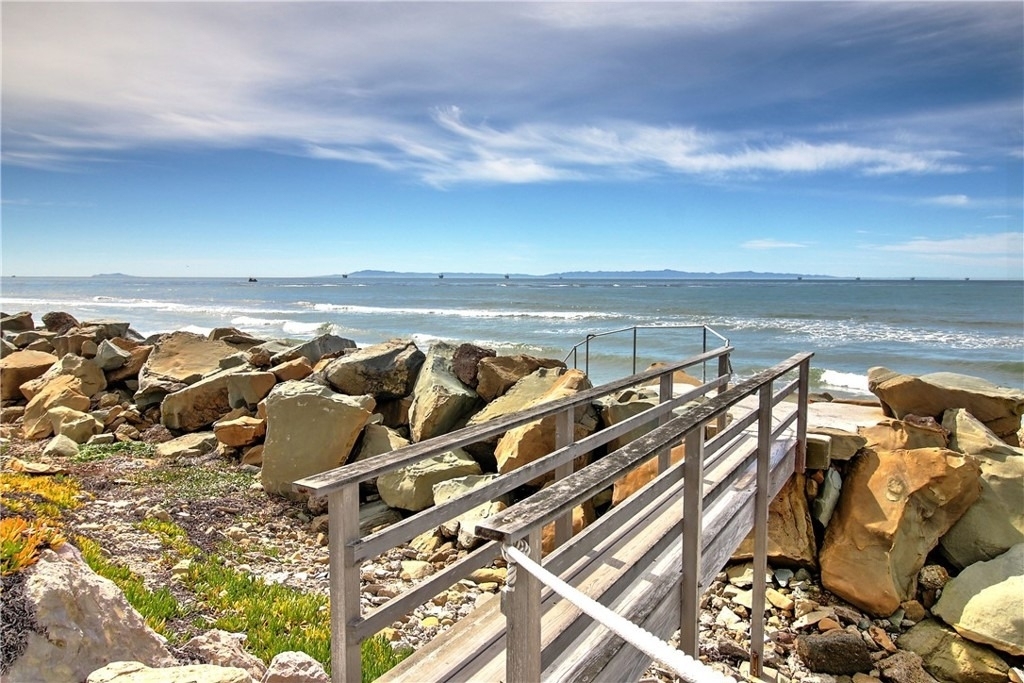 539 Sand Point - Photo 15