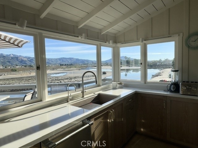 539 Sand Point - Photo 18