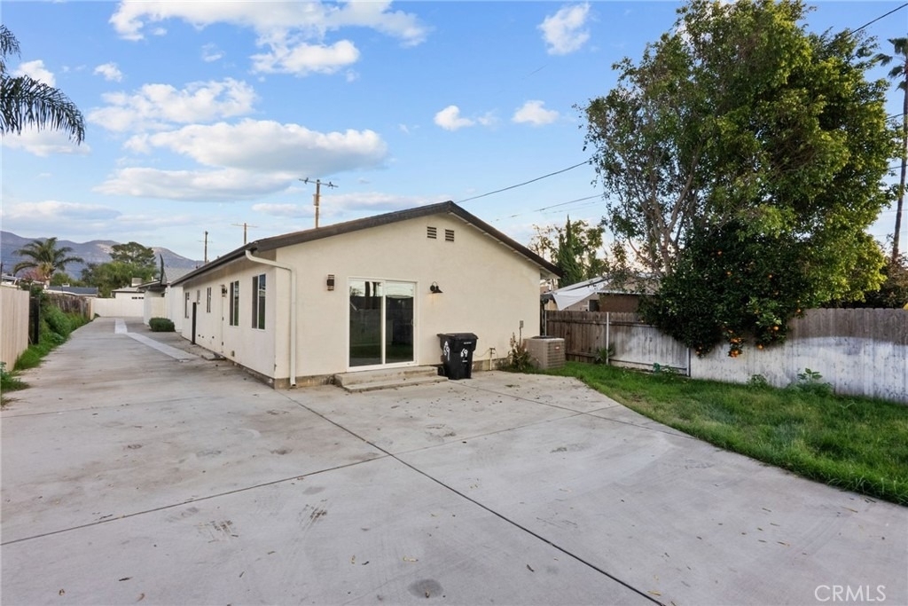 12869 Norris Avenue - Photo 21