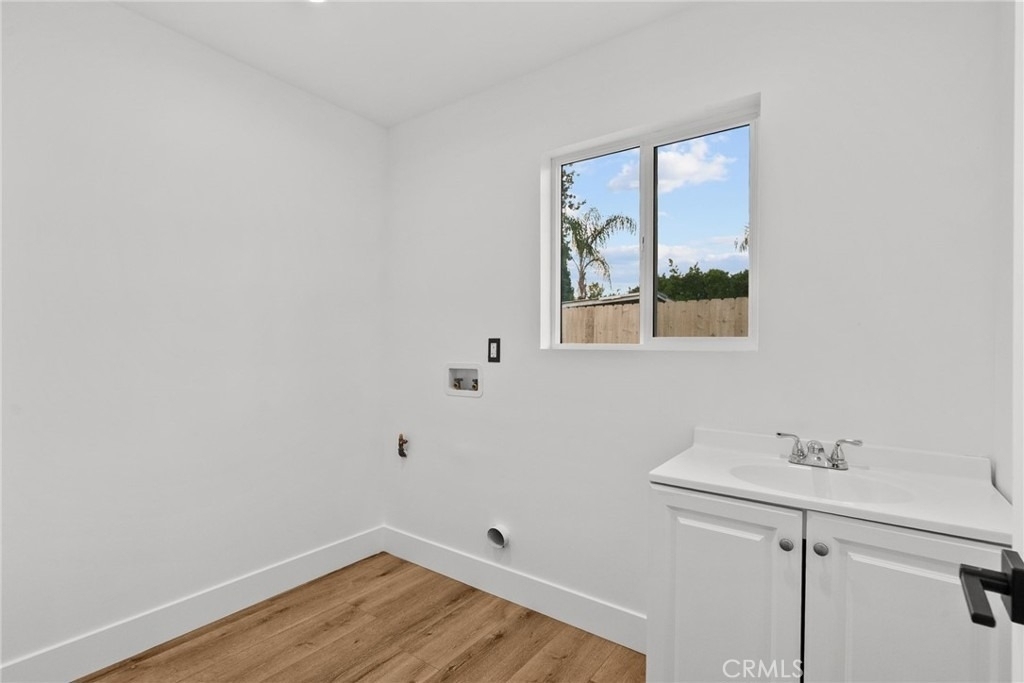 12869 Norris Avenue - Photo 11