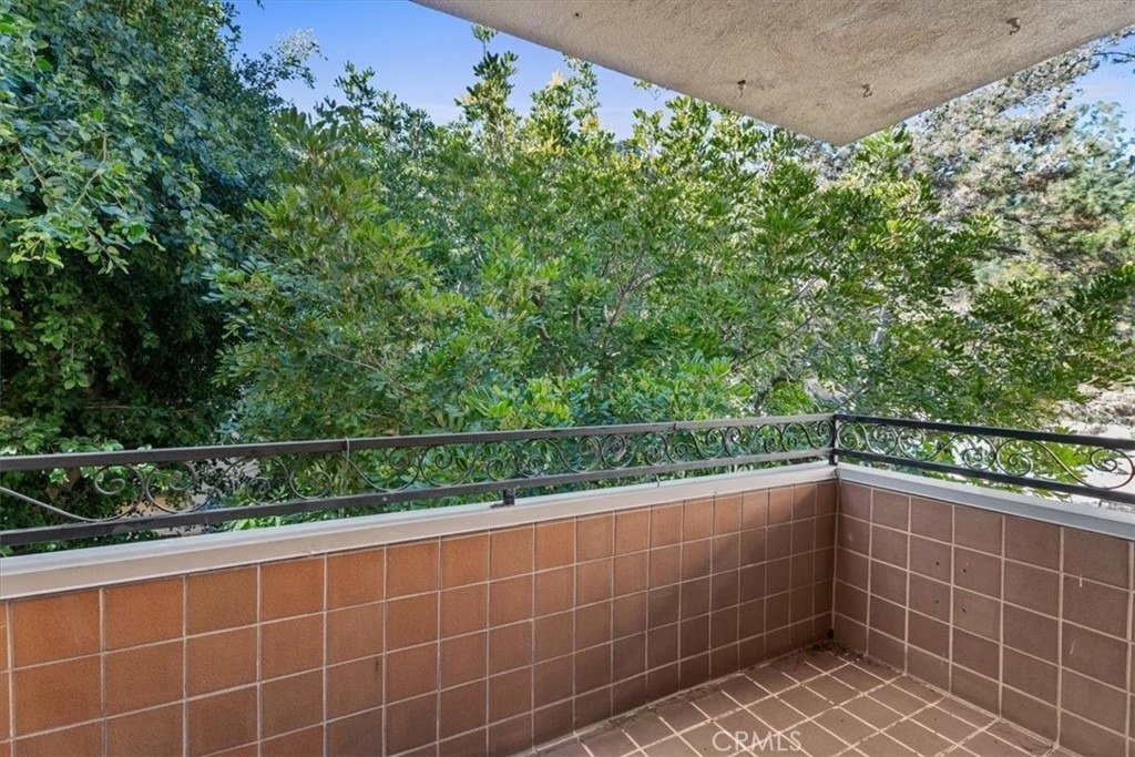 6752 Hillpark - Photo 8
