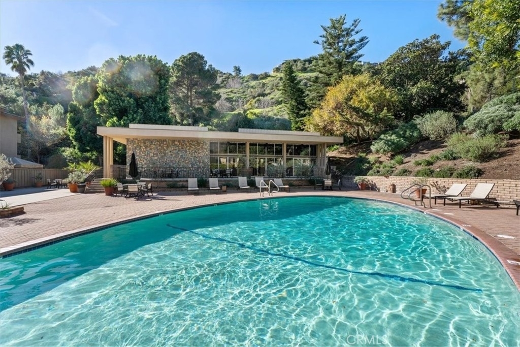 6752 Hillpark - Photo 17