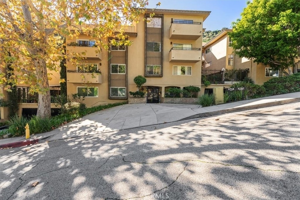 6752 Hillpark - Photo 24