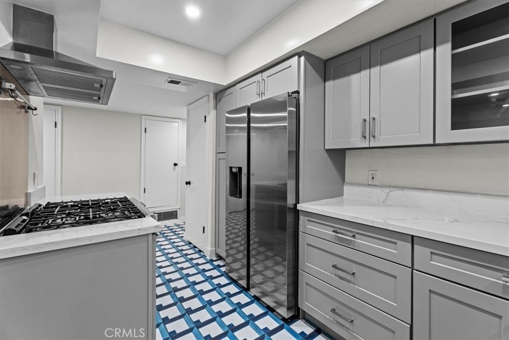 6752 Hillpark - Photo 2