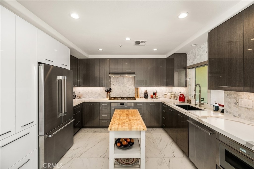 340 5th Street - Photo 11