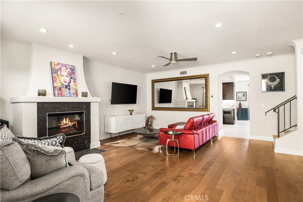 340 5th Street - Photo 2
