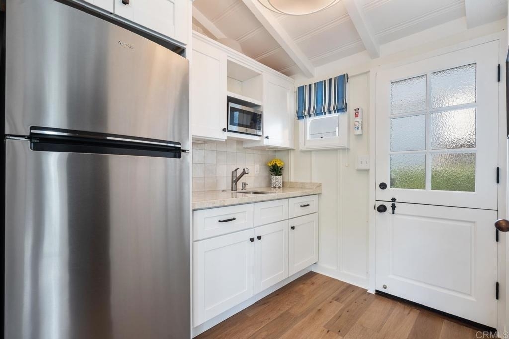 2028 Ocean Front - Photo 27