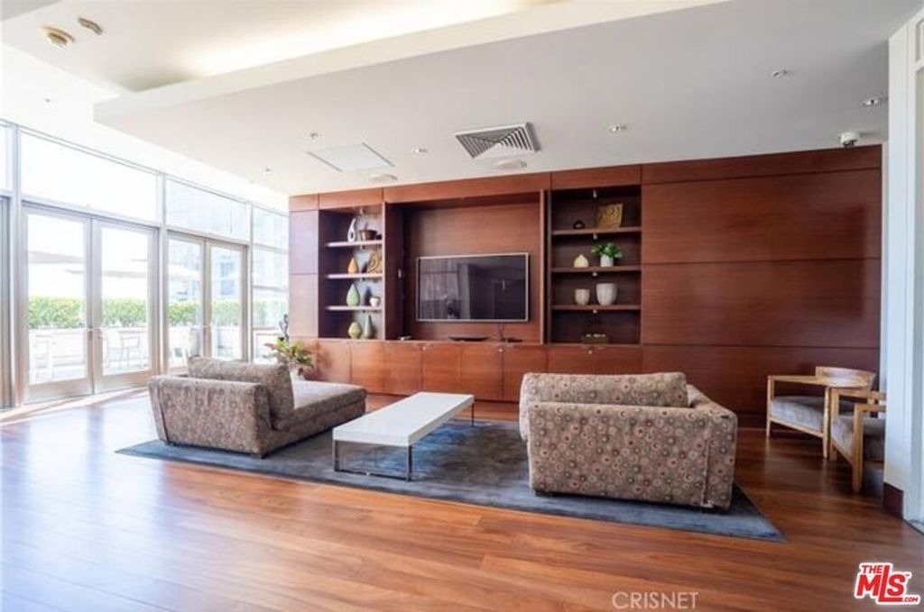 1155 S Grand Avenue - Photo 23